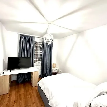 Apartament In Regim Hotelier